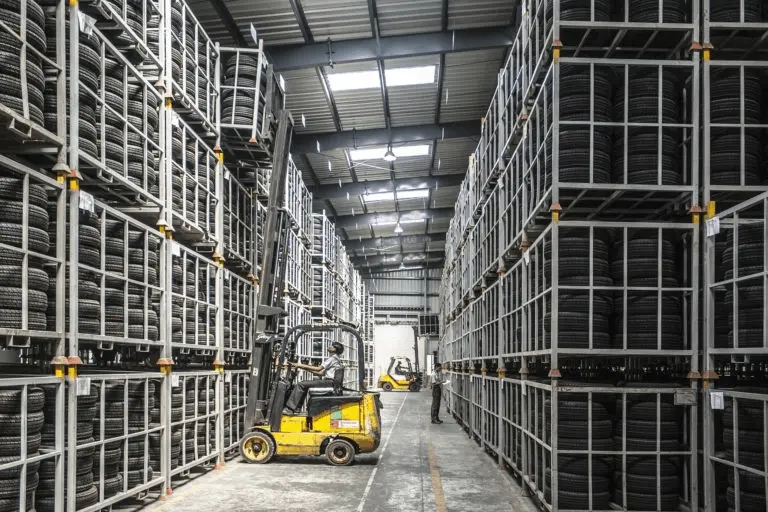 Warehouse Machine Operations Warehouse Machine Operations
