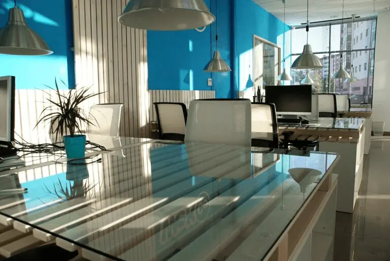 Maintain a Clutter-Free Office Space, London